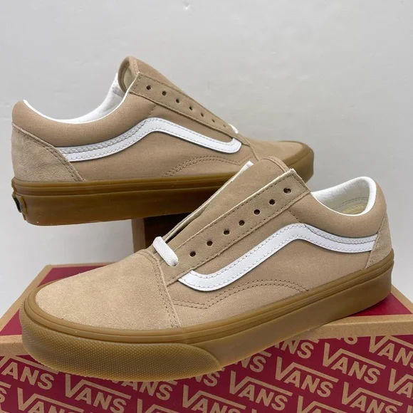 Vans Men’s Beige and White Sneakers Old Skool
Sesame/Gum
VN0A38G1QA2 Sneakers - Picture 12 of 16